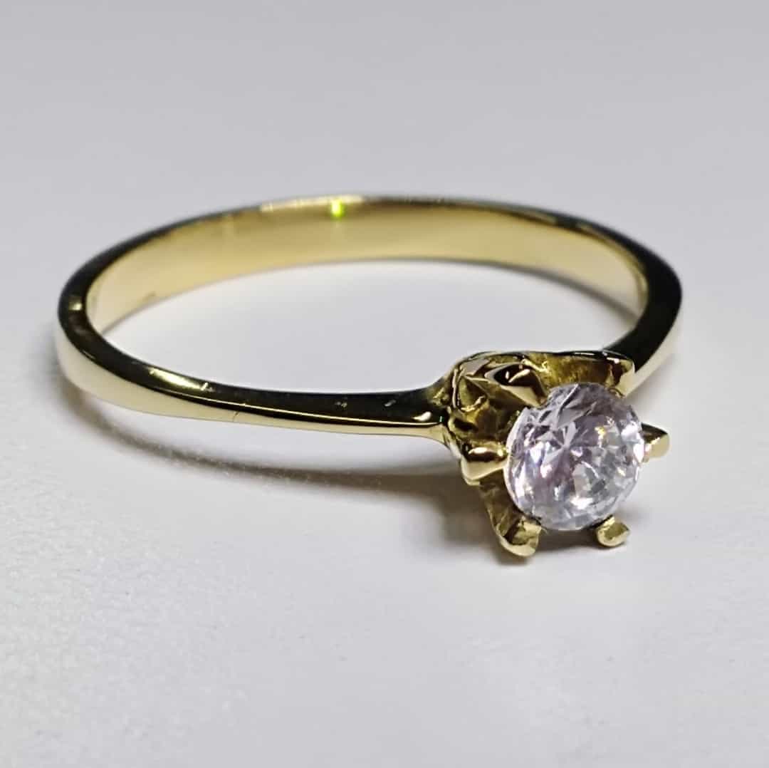anillos de oro para mujer modernos minimalista sencillo de compromiso con zircon personalizado